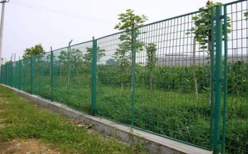 高速公路圍欄